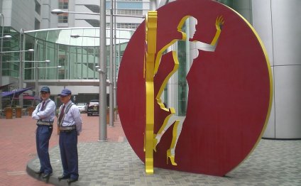Modern Pop Art Sculpture